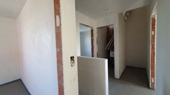 Prachtige pastorijwoning met 4 slaapkamers te Ingelmunster
