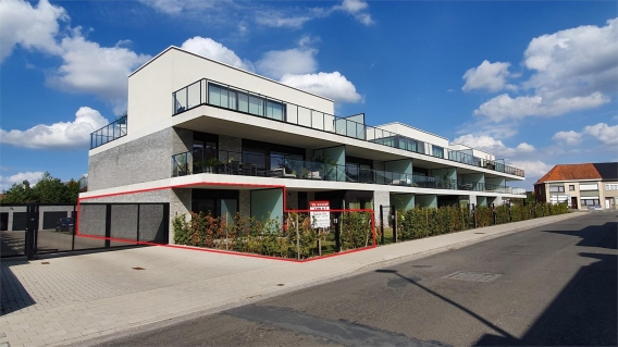 Gelijkvloers appartement te Sint-Eloois-Winkel